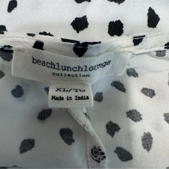 Dalmatian Print Front Tie XL - Picture 7 of 8